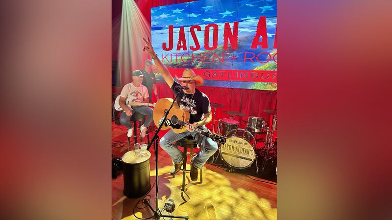 Jason Aldean has opened a new restaurant and bar in Gatlinburg, Tennessee.